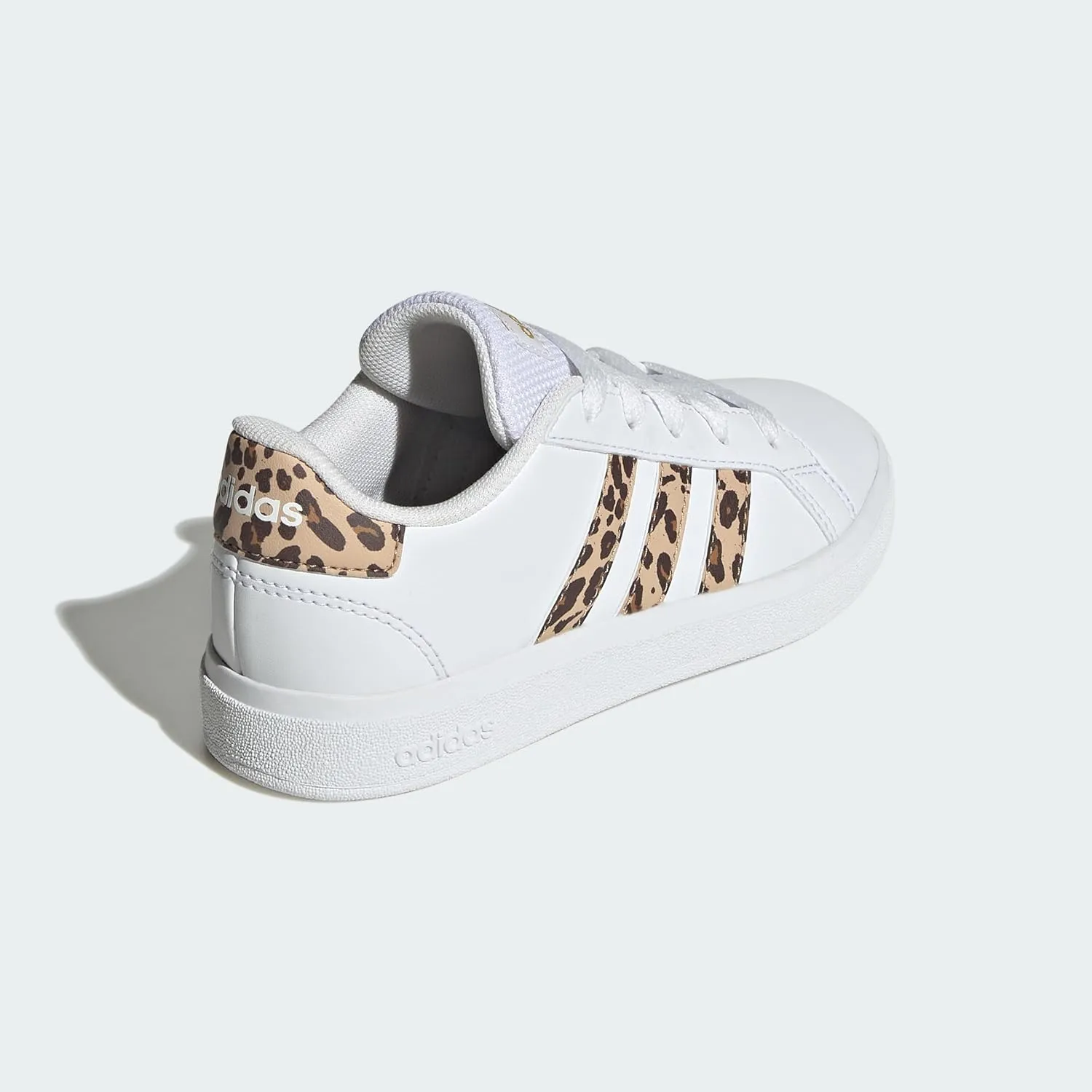 adidas Unisex-Child Grand Court 2.0 Sneaker