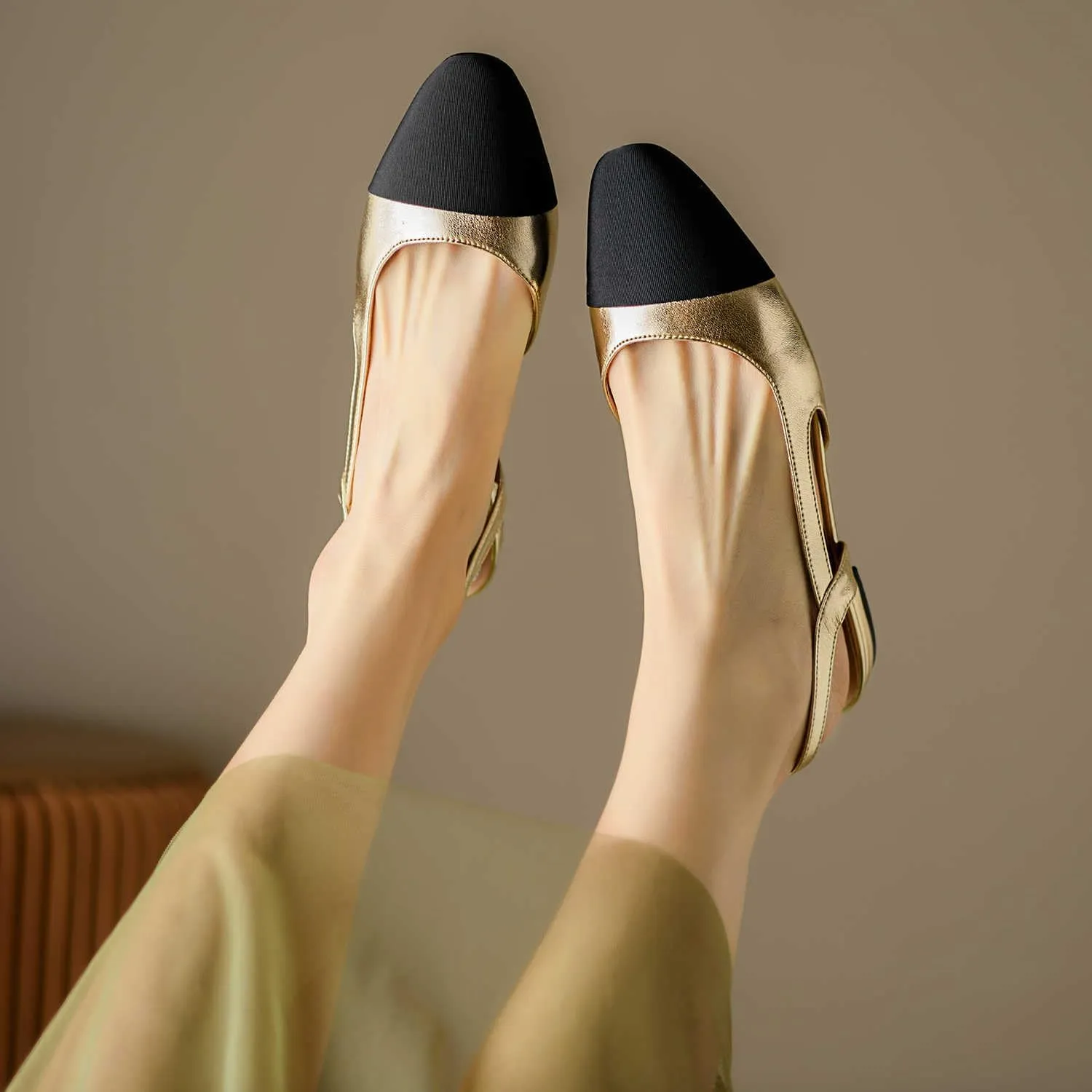 Cap Toe Sandals Leather for Women, Two Tone Closed Toed Slingback Slip On Low Heel Flats