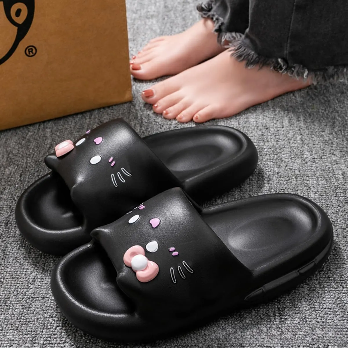 Cat Slippers Women Cute Kitty Pillow Slides Thick Sole Kawaii Non Slip Quick Drying Preppy Shower Bathroom Sandals Outdoor