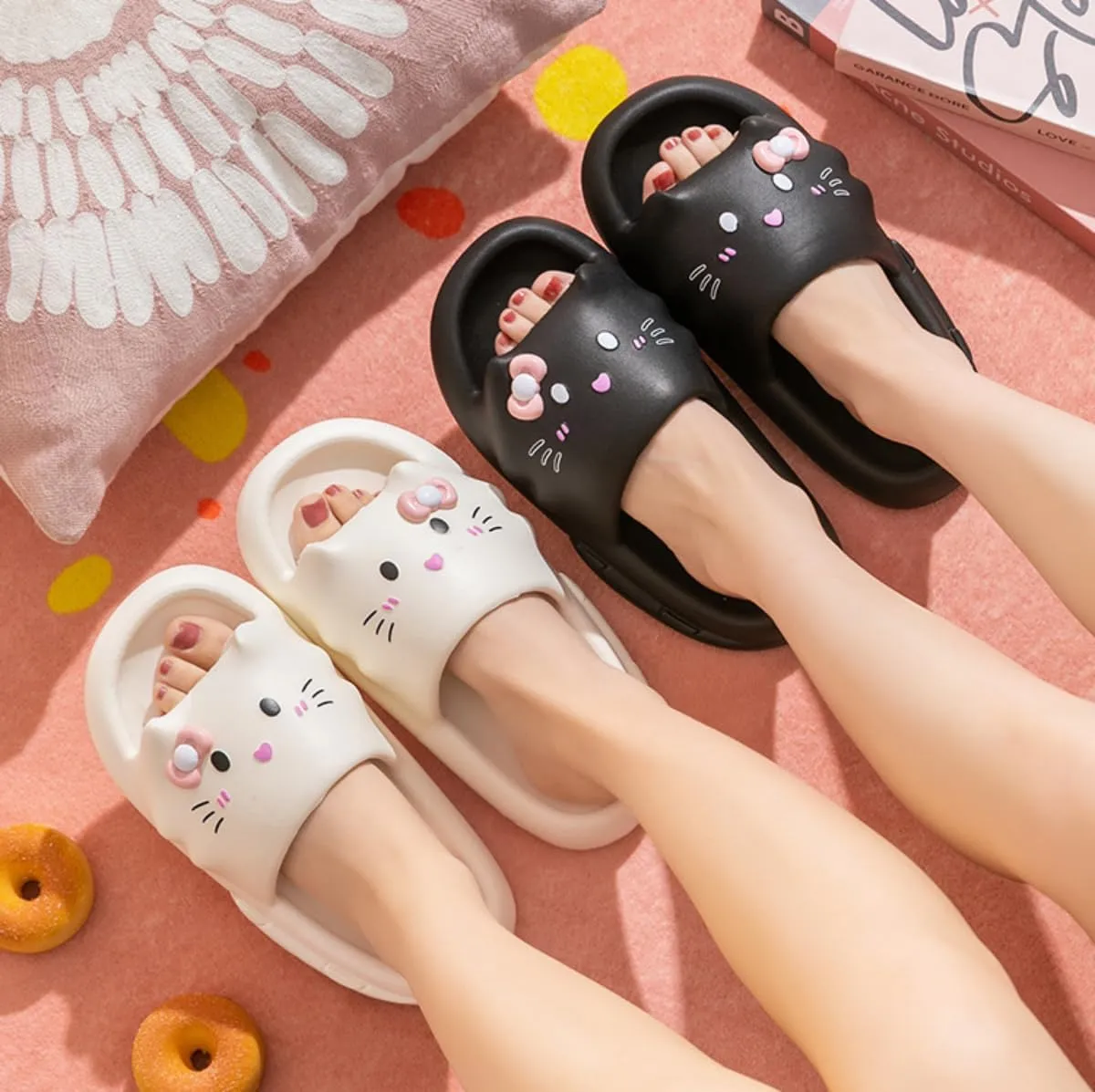 Cat Slippers Women Cute Kitty Pillow Slides Thick Sole Kawaii Non Slip Quick Drying Preppy Shower Bathroom Sandals Outdoor