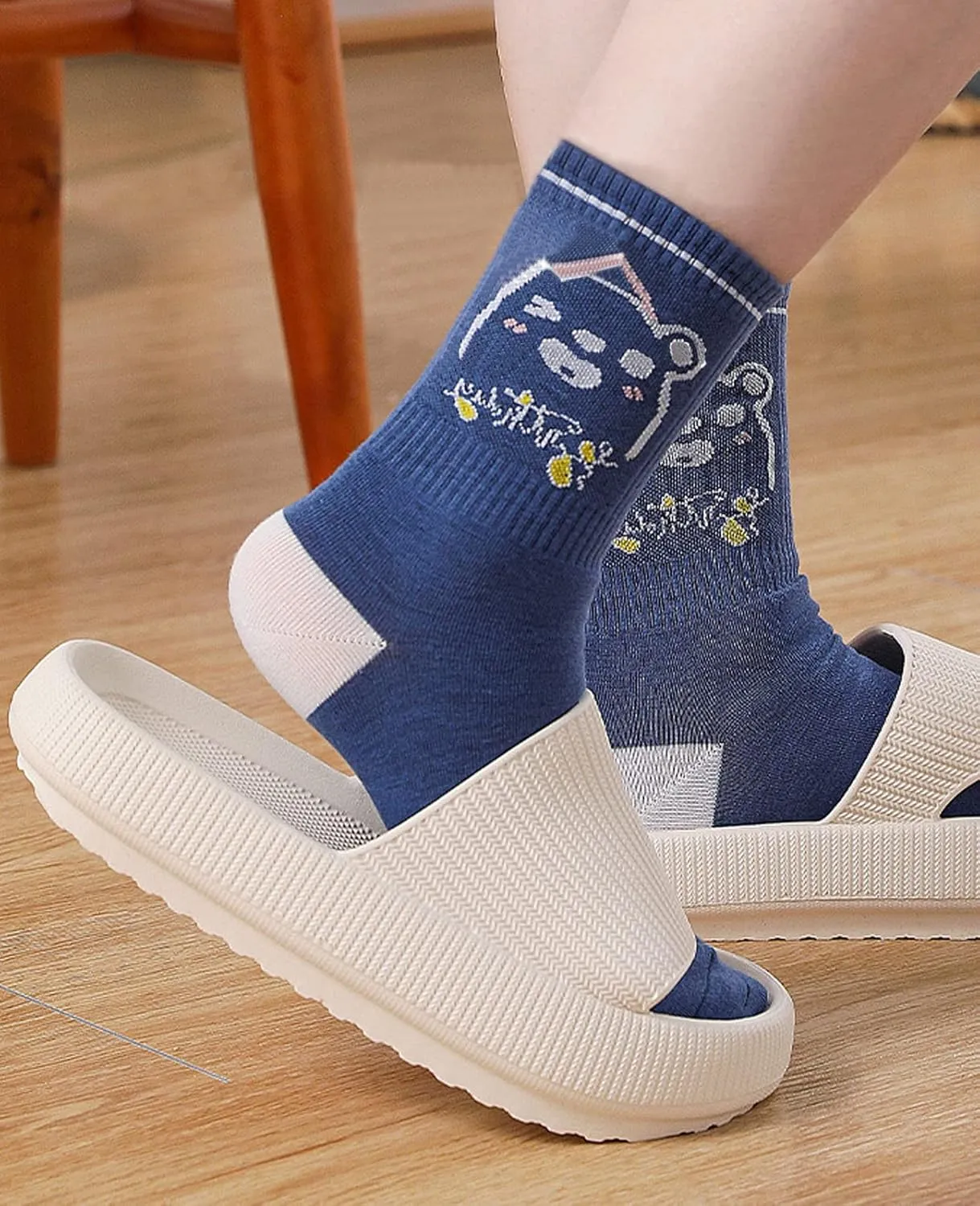 Cloud Slippers for Women and Men Pillow Slippers Non-Slip Shower Slides Bathroom Sandals | Super Comfy | Cushion Thick Sole
