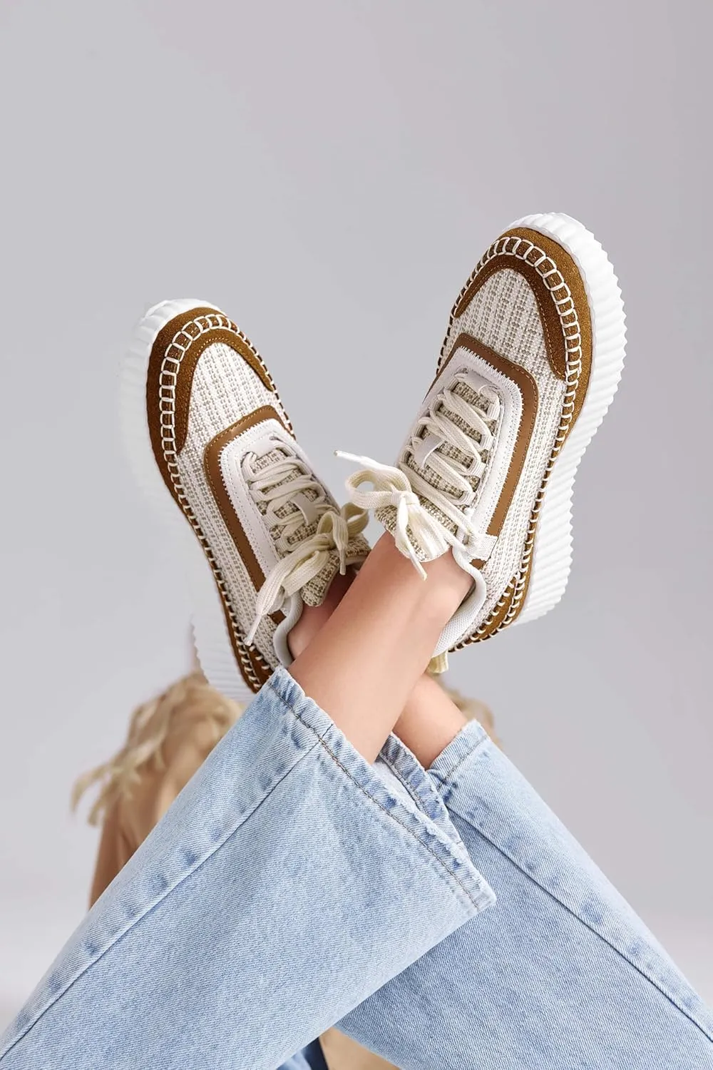 Coutgo Womens Platform Sneakers Lace Up Comfortable Casual Fashion Sneaker Walking Shoes