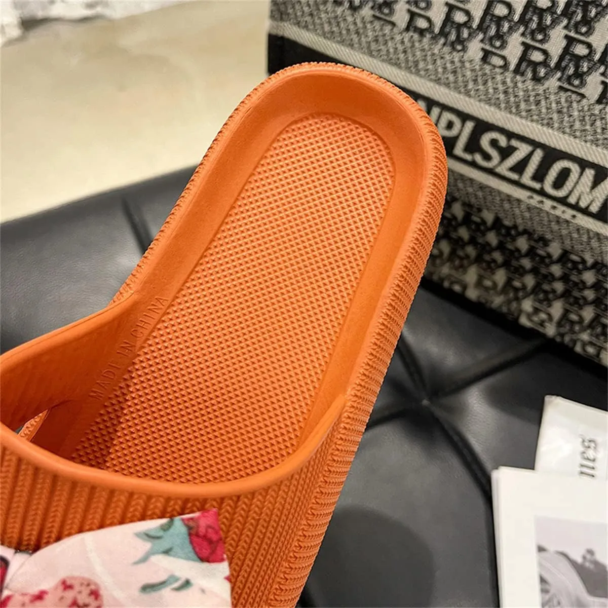 Flower Cloud Sliders for Women Non-Slip Bath Slippers House Quick Drying Slides Pillow Slipper Open Toe Soft Sandals Pink Yellow White Black
