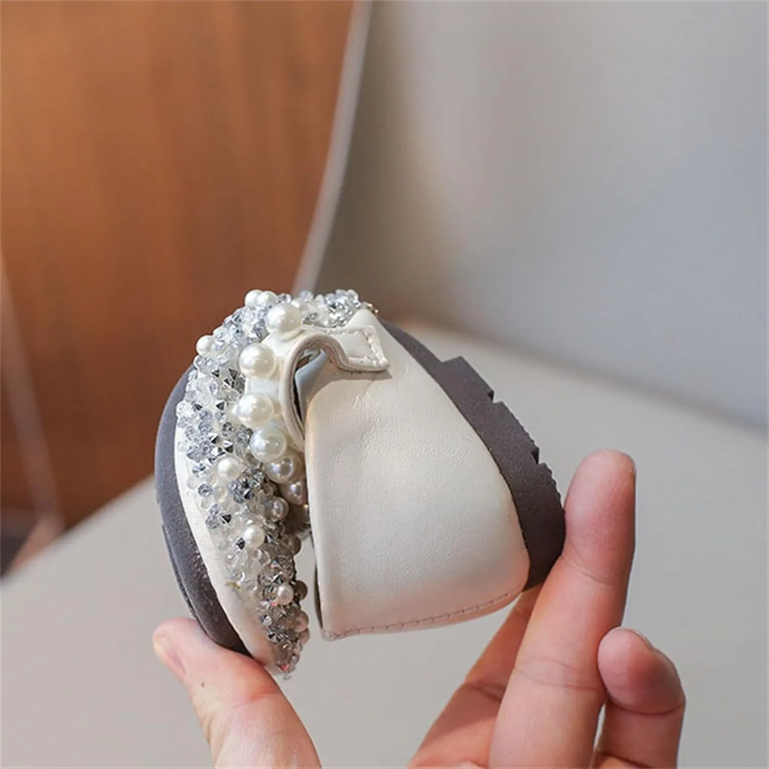Girls Dress Shoes Mary Jane Ballet Shoes with Pearl Satin Ankle Tie Kids Glitter Rhinestone Flats for Wedding Party