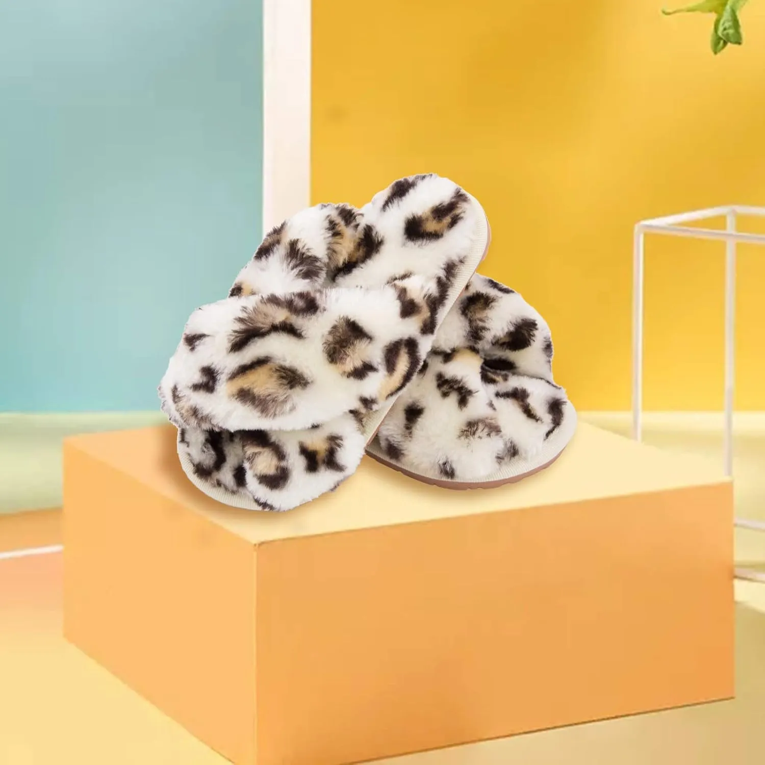 ISZPLUSH Girl's Fluffy Slippers Kids' Fuzzy Slippers Slide Sandals Leopard Tie Dye Cross Band Plush Open Toe Slip on House Bedroom Slippers
