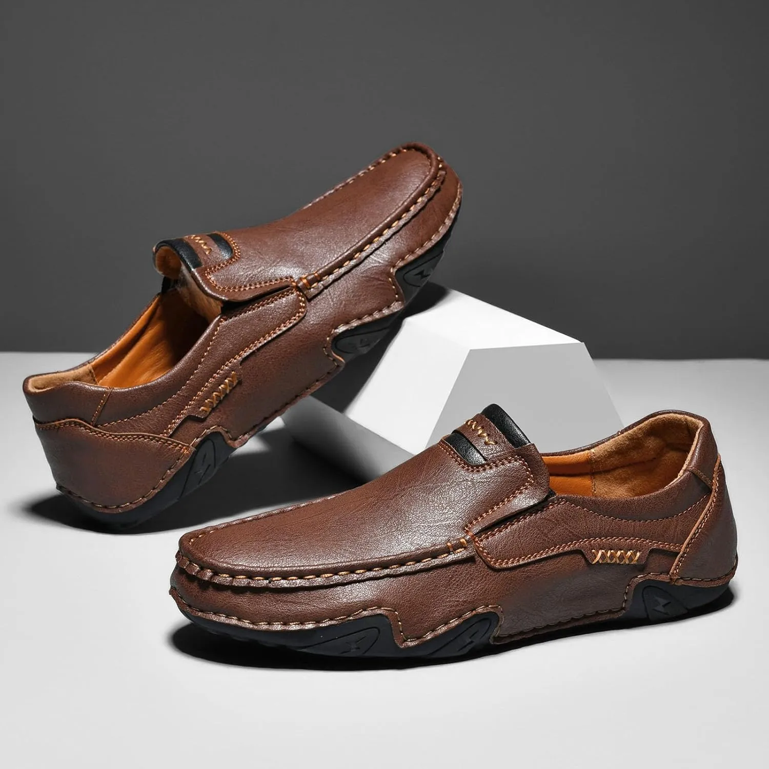 Men's Classic Business Leather Hand Stitched Flat Loafers Outdoor Comfortable Non-Slip Lightweight Driving Casual Shoes