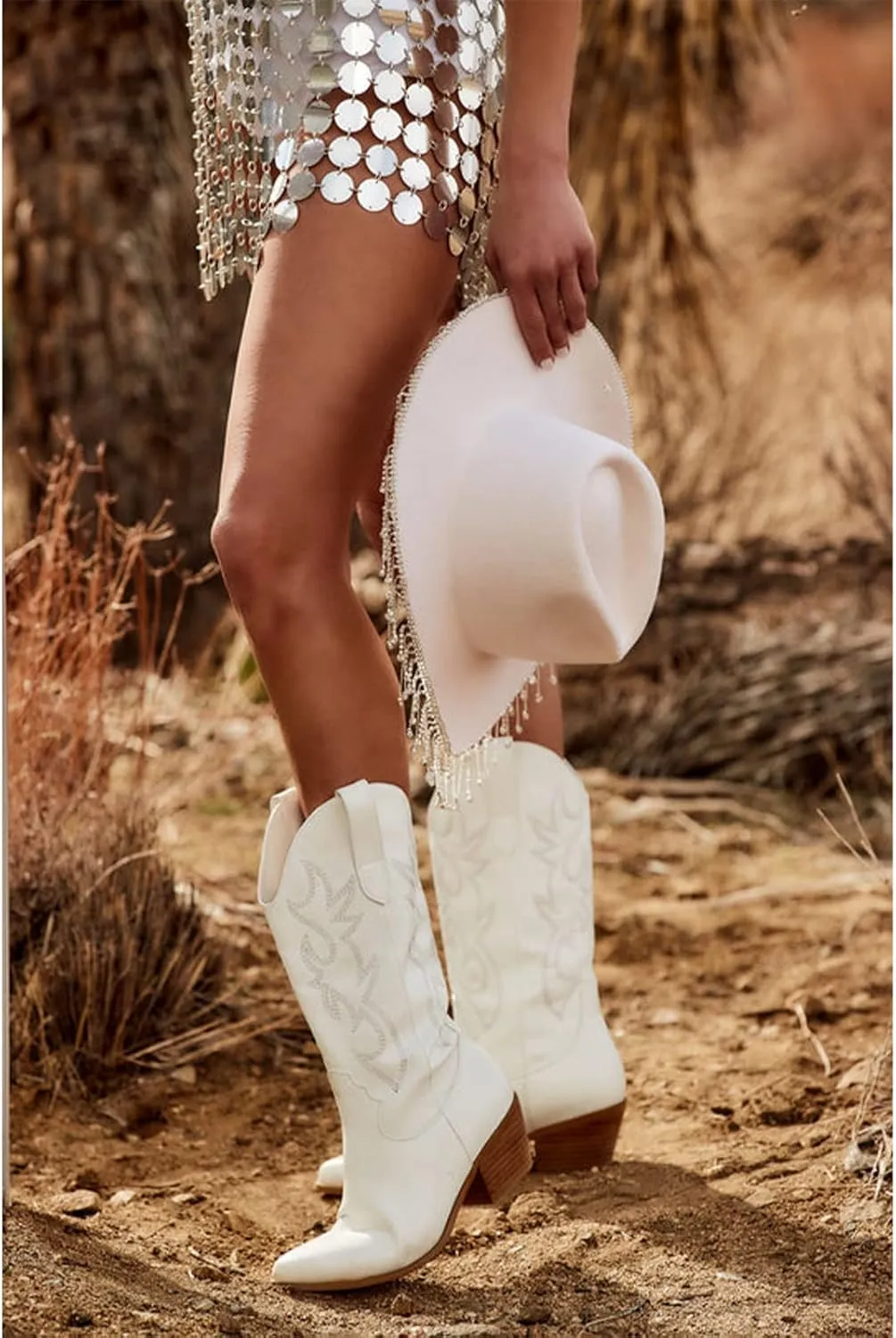 MUCCCUTE Cowboy Boots for Women Cowgirl Boots Wide Calf Pointed Toe Embroidered Fashion Western Chunky Pull On