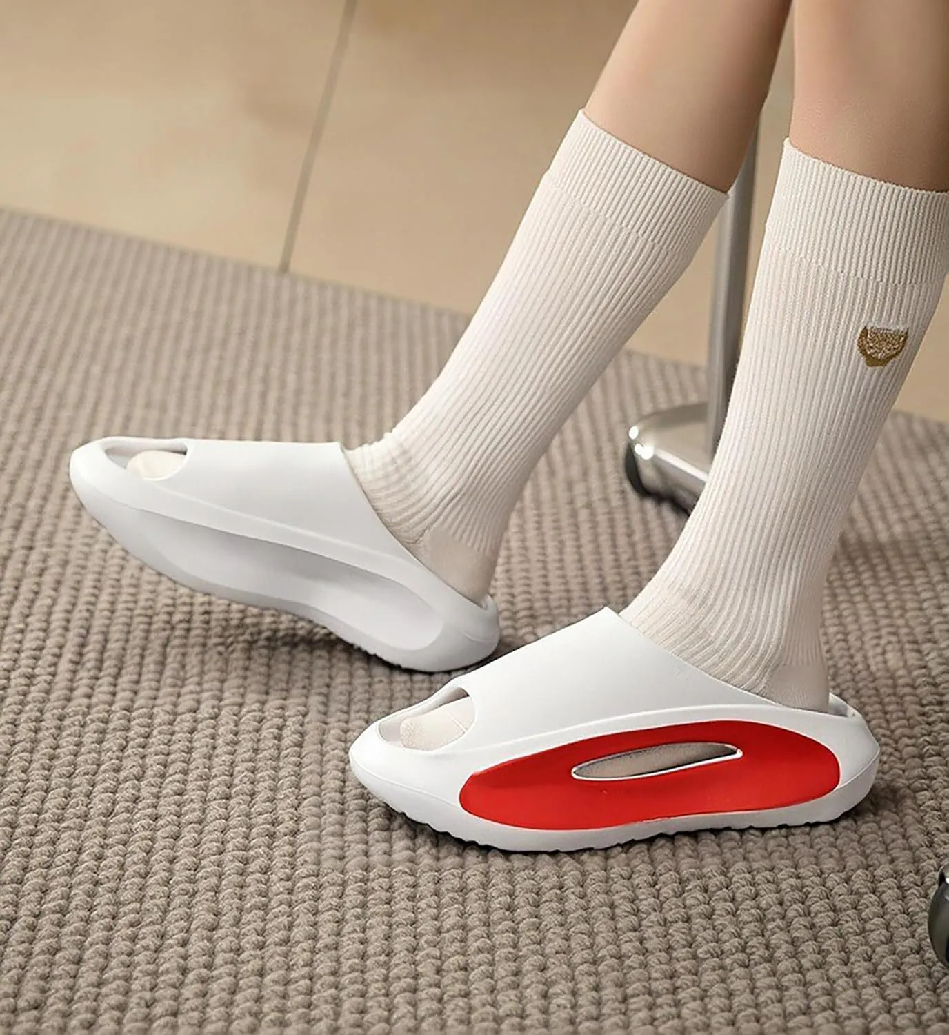 Slide Sandals Men Women Platform Sandals With Comfortable Pillow Slippers Non-Slip Lightweight Shower Shoes