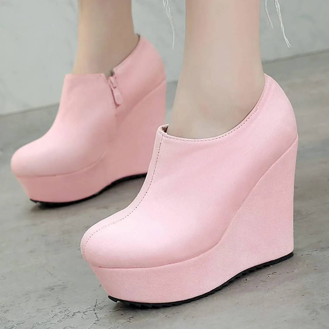 UniqueStride Women High Heel Wedge Short Ankle Boots Fashion Platform Zip up Faux Suede Ankle Booties
