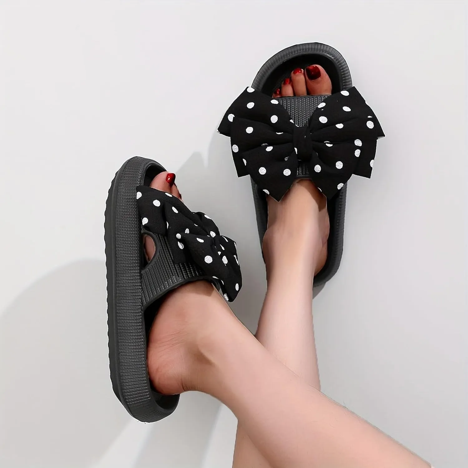 Womens Mens Cloud Slippers Pool Sliders Shower Shoes Beach Sandals Bathroom Slippers Thick Outsole Non Slip Comfy