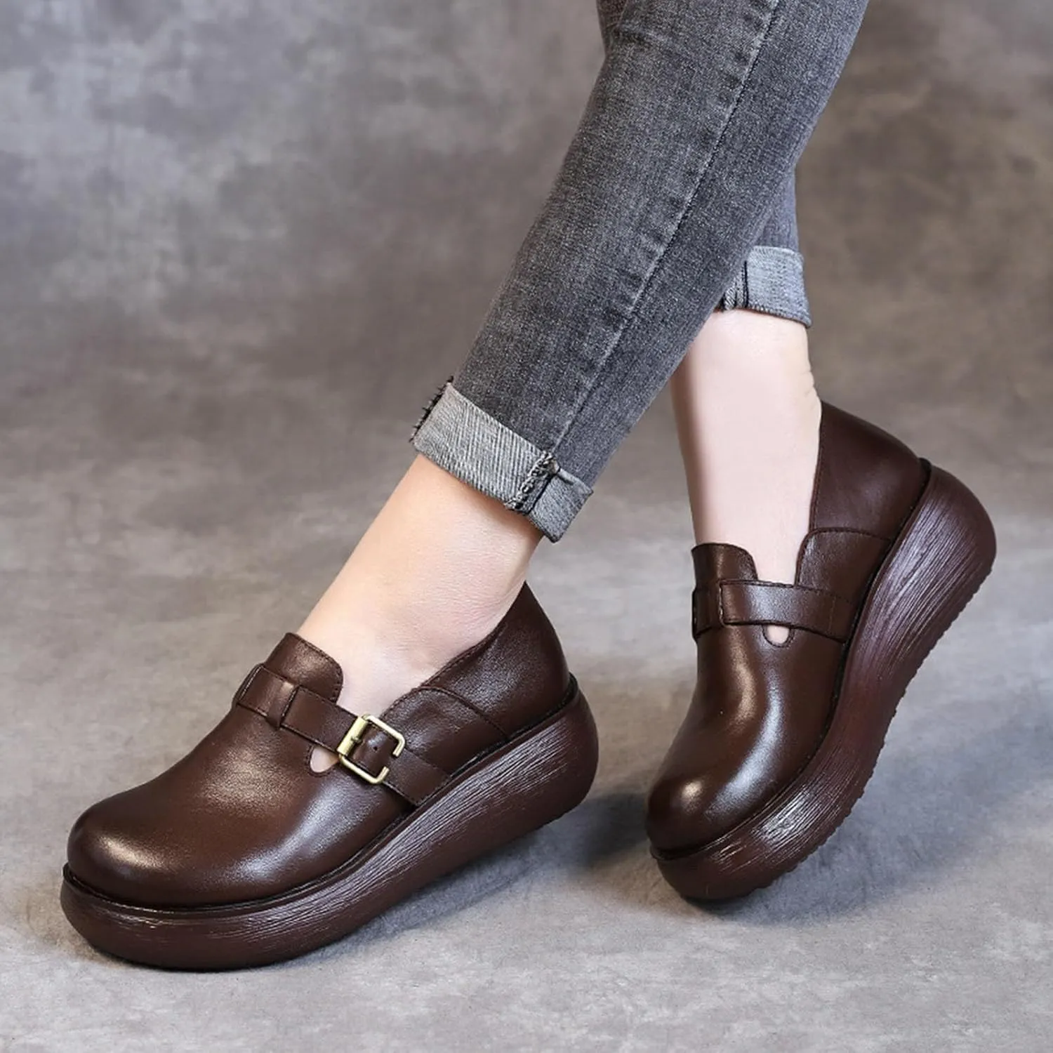 Women's Retro Leather Belt Buckle Thick Sole Loafers Fashionable and Comfortable Handmade Leather Thick Soled Shoes
