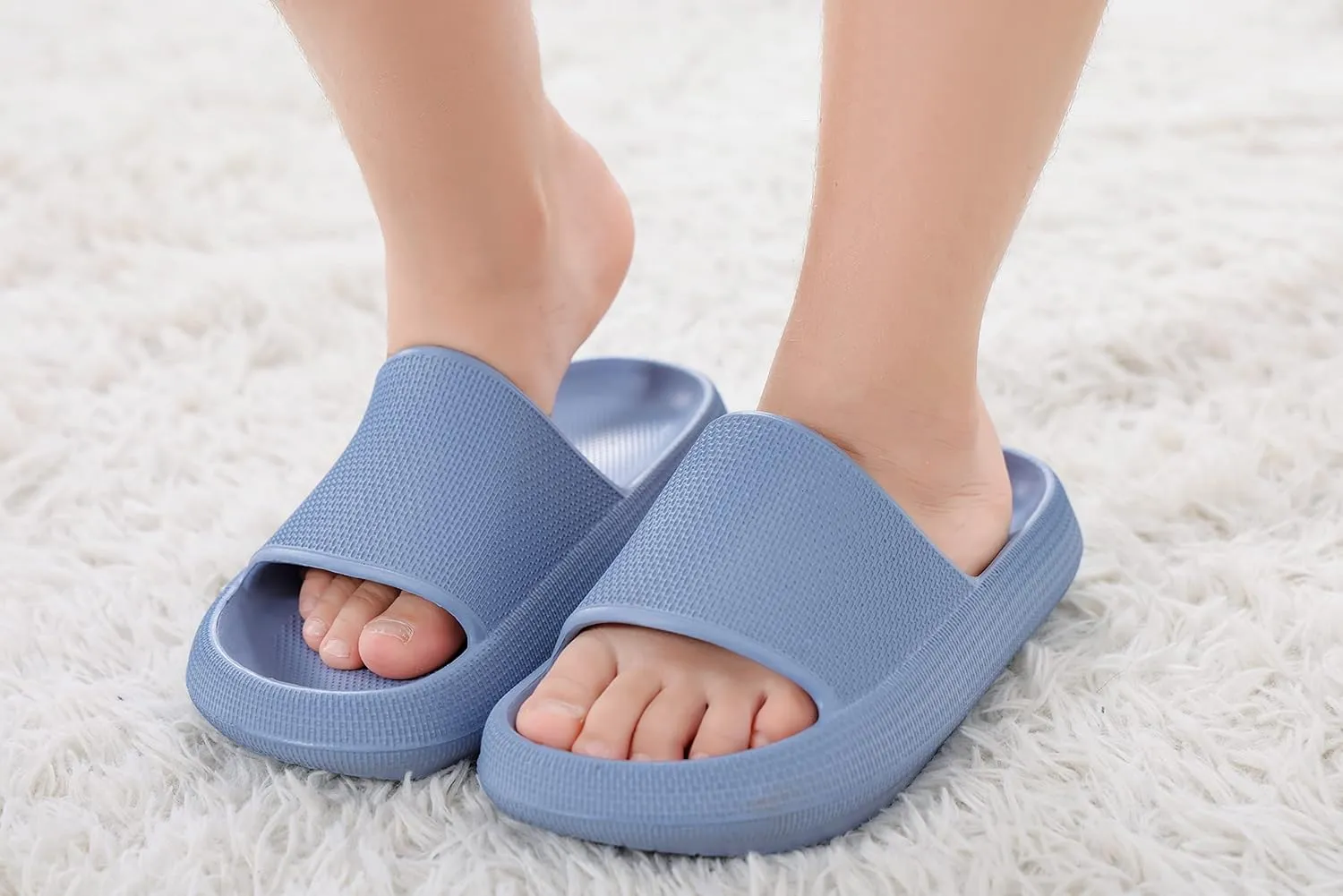 Youecci Cloud Slides for Kids丨Shower Slippers Bathroom Pool Sandals丨Boys Girls Comfy Thick Sole Slippers丨Summer Non-Slip Beach Shoes