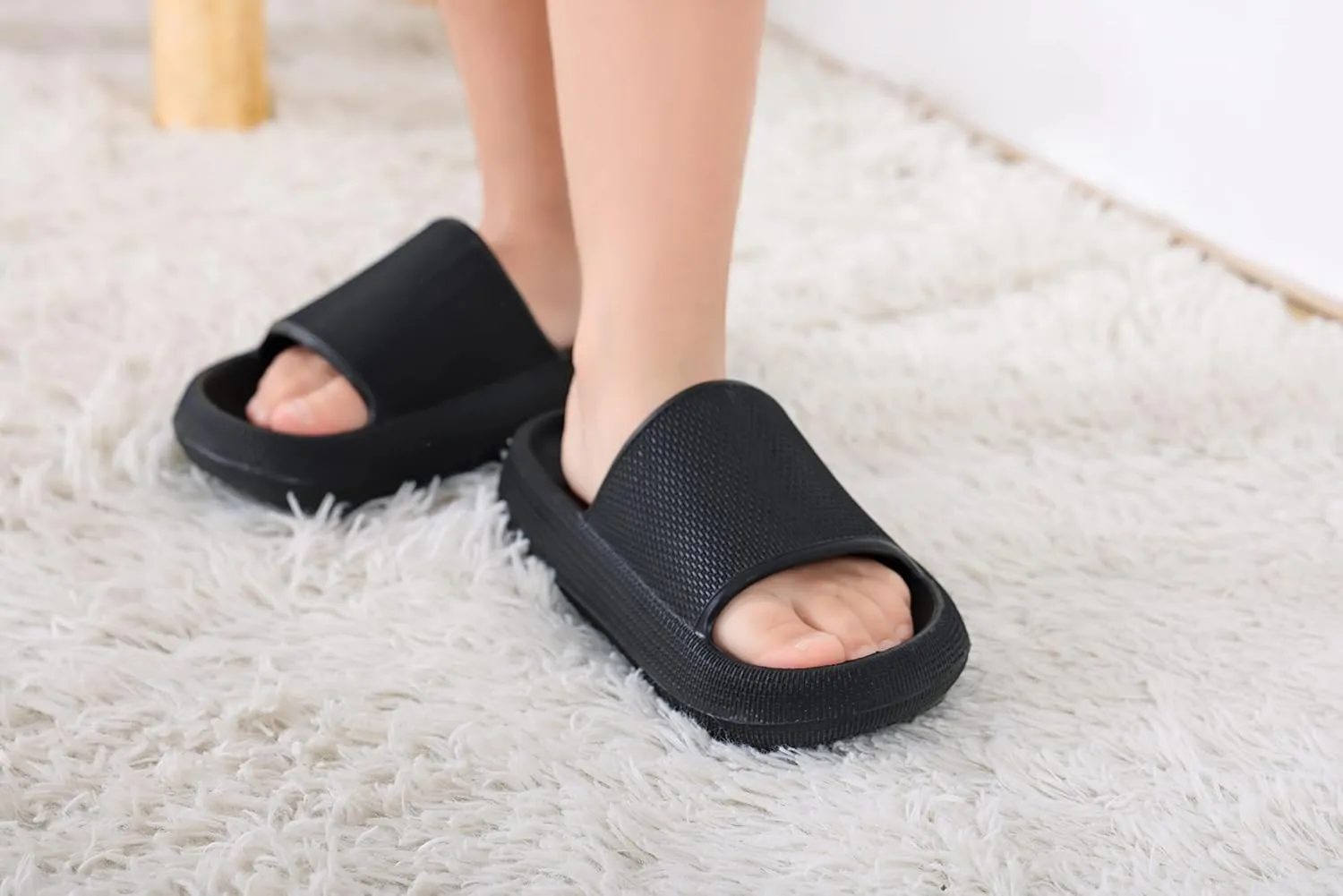 Youecci Cloud Slides for Kids丨Shower Slippers Bathroom Pool Sandals丨Boys Girls Comfy Thick Sole Slippers丨Summer Non-Slip Beach Shoes