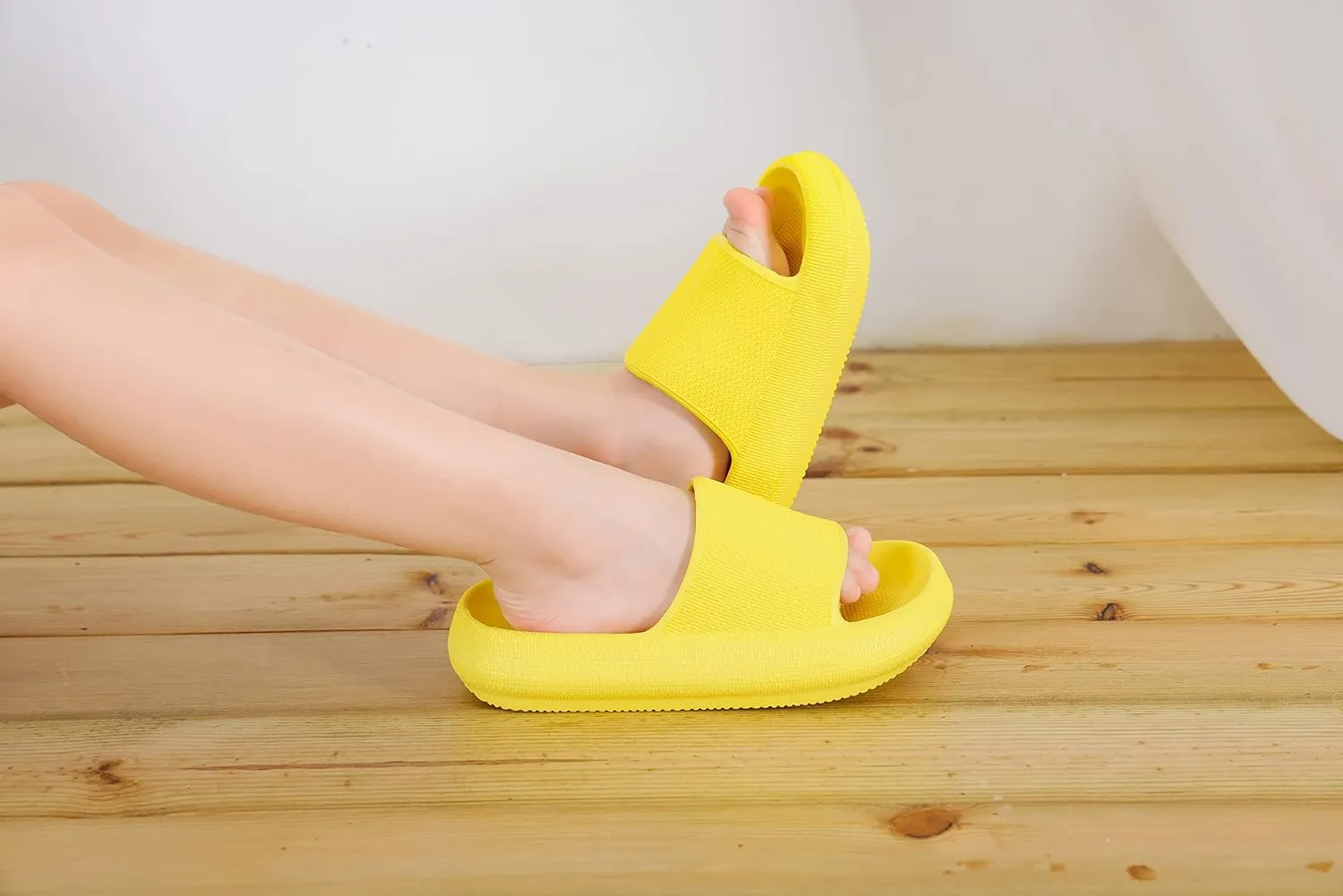 Youecci Cloud Slides for Kids丨Shower Slippers Bathroom Pool Sandals丨Boys Girls Comfy Thick Sole Slippers丨Summer Non-Slip Beach Shoes